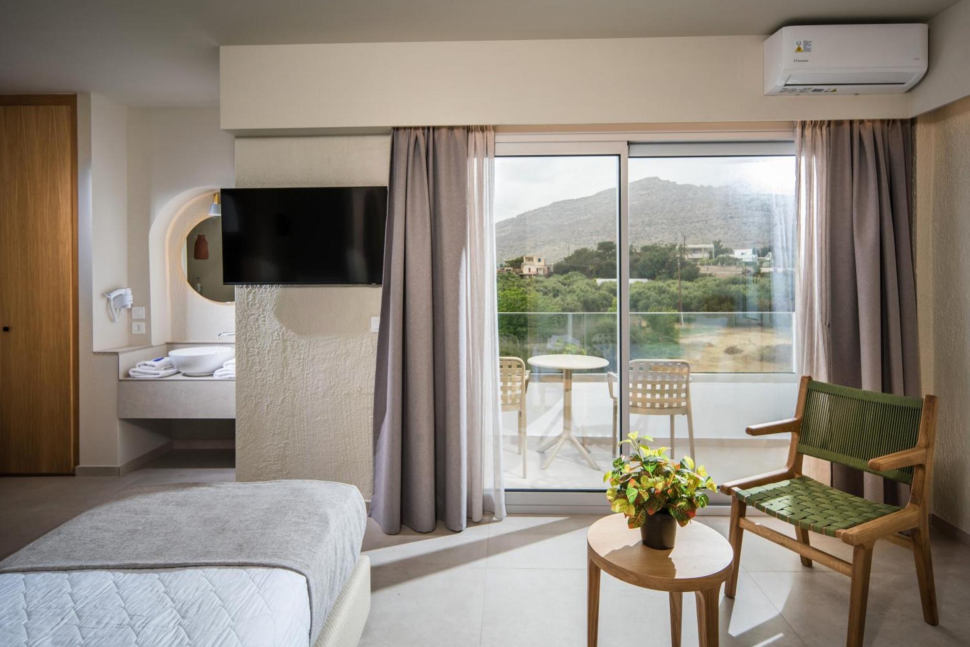 South Coast Hotel Makriyialos Bagian luar foto