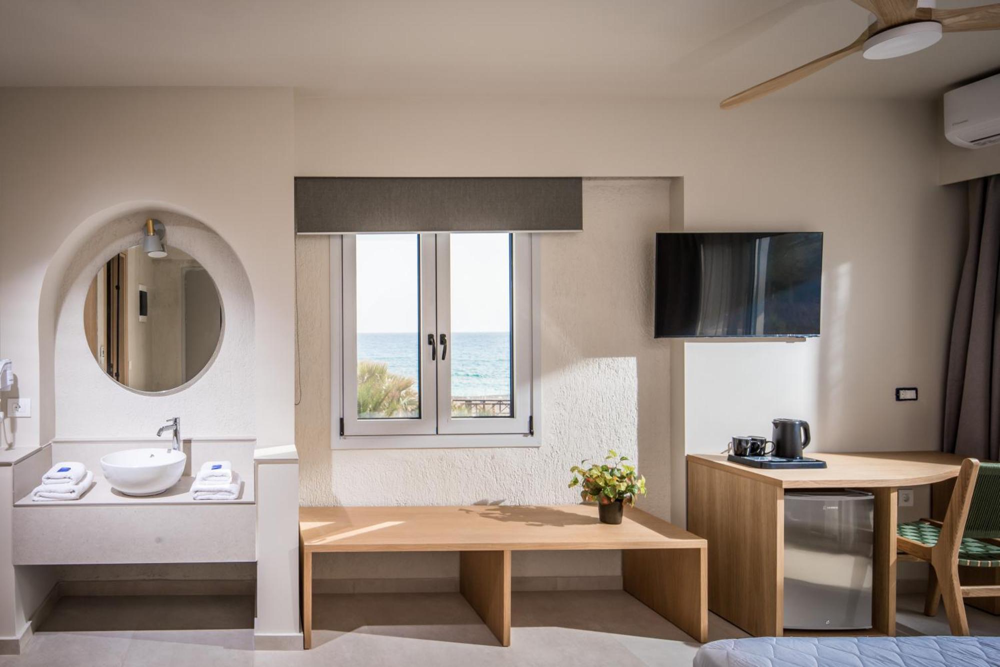 South Coast Hotel Makriyialos Bagian luar foto